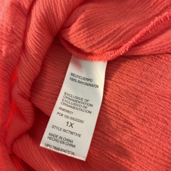 Democracy cold shoulder coral blouse - Picture 6 of 6